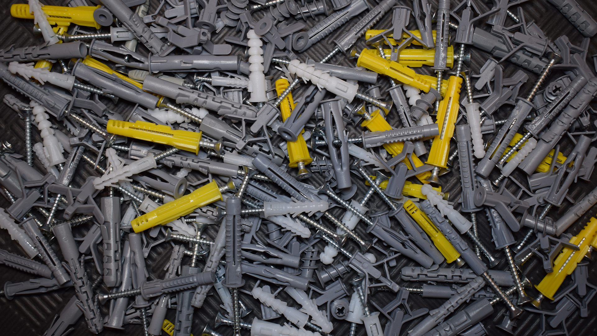 İnşaatın temelinde sağlam dübel çözümleri